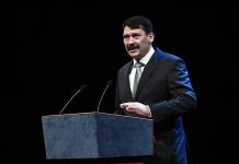 Beszámoló készült Áder János elmúlt hároméves munkájáról