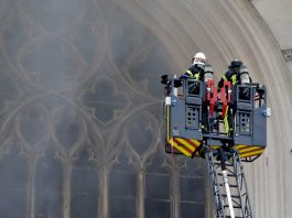 Bevallotta a ruandai, hogy ő gyújtotta fel a templomot