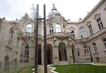 Átadták a felújított Károlyi-Csekonics-palotát