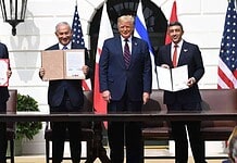 Aláírták az Izrael és két arab ország közötti békét a Fehér Házban