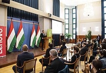 Magyarországon építi fel első európai gyárát a Lenovo