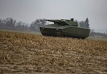 Letették a Lynx-harcjárműgyár alapkövét Zalaegerszegen