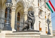 Elfogadták az alaptörvény kilencedik módosítását