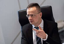 Szijjártó: A Brüsszeli beszerzési eljárás megbukott