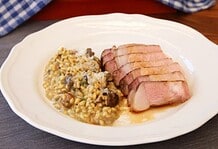 Mangalicatarja gombás gerslirizottóval