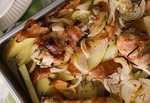 Csirkecombok pékné módra