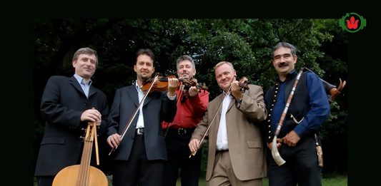 Bemutatjuk a Fonó Zenekart