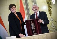 Semmelweis-díjat kapott Karikó Katalin
