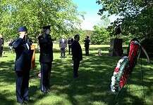 „Bátorság, önfeláldozás, helytállás!” – Hősök napi megemlékezés magyar-amerikai egységben