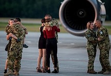 Hazaérkeztek az afganisztáni misszió utolsó magyar katonái