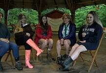 Akik az iskolatáborban cseperedtek érett felnőtté – Avagy négy cserkészlány átvette a vezetői stafétát