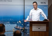 Szijjártó: Európa leggyorsabb gazdasági újraindítását fogjuk véghezvinni