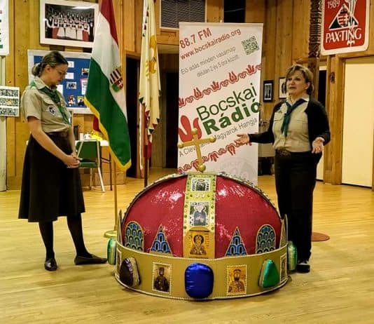 Amerikai cserkészek Szent Koronát készítettek a magyar cserkészeknek! Részletek a mai adásunkban!