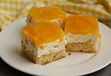 Barackos-túrókrémes kocka