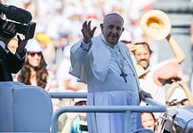 Ferenc pápa: Megérintett a magyarok családvédelme