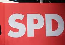 Vasárnap kezdik a koalíciós tárgyalásokat a német szociáldemokraták