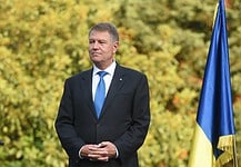 A román államfő megköszönte Orbán Viktornak a segítséget