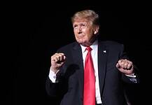 Donald Trump: 2024-ben visszavesszük a Fehér Házat