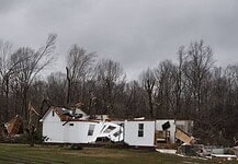 Súlyos katasztrófahelyzetet hirdettek Kentuckyban a tornádók miatt