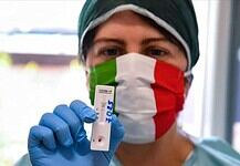 Olaszországban káoszhoz vezetett a tesztelési és karanténszigor