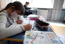 Lengyelországban is szabályozzák az NGO-k iskolai érzékenyítéseit