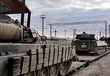 Moszkva a haditechnika visszavonását jelentette be a Krímből