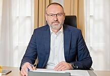 Már nem fizetnek személyi jövedelemadót a 25 év alattiak