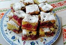 Meggyes kevert sütemény