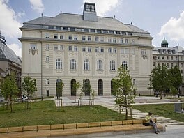 Menekült gyerekek oktatását szervezik budapesti katolikus iskolák