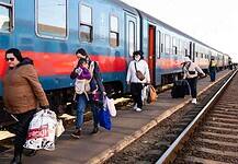 A magyar és a szlovák irányt javasolja a menekülőknek az ukrán vasút