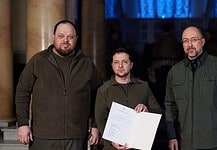 Zelenszkij hivatalosan is kérvényezte az EU-ba történő felvételt