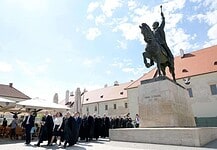 Novák Katalin: ahhoz keresünk szövetségeseket, hogy elkerülhessük a háborút