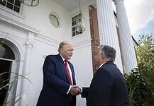 Orbán Viktor kiállt Donald Trump mellett