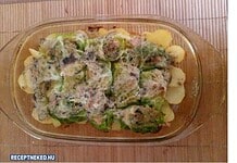 Gombával töltött kelkáposzta levél