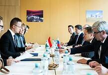 A Roszatom vezérigazgatójával tárgyalt Szijjártó Péter