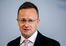 Újabb tizenöt magyart mentenek ki Szudánból