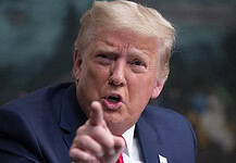 Beidézte Donald Trumpot a zavargásokat vizsgáló képviselőházi bizottság