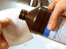 Eltitkolt gyógyszer a 3%-os Hidrogén-peroxid