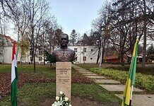 Szobrot kapott Maderspach Viktor Budapesten