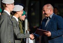 A honvédségnek már száztíz iskolával van szerződése