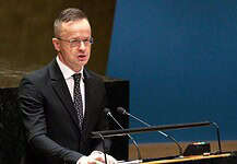 Szijjártó: Nem adjuk fel a kárpátaljai magyarok védelmét