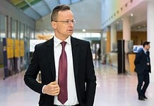 A német kormány blokkolja a paksi irányításrendszer szállítását