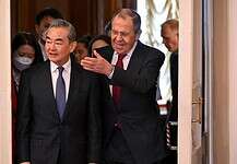 Lavrov: Oroszország és Kína kész megvédeni egymás érdekeit