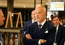 Szalay-Bobrovniczky: Nem adjuk át a lőszerkészletet Ukrajnának