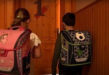 10 ezer iskolatáska a magyar iskolába iratkozóknak