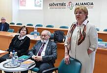 Szili Katalin: Az asszimiláció elkerüléséhez kollektív jogok kellenek