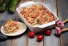 Paradicsomos-csirkés rakott cukkini