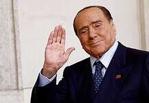 Elhunyt Silvio Berlusconi