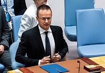 Szijjártó: Megoldhatatlan helyzet felé sodródunk