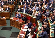 Elfogadta a parlament a pedagógustörvényt
